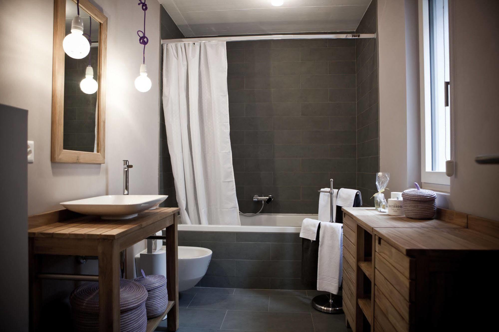 Le Coq Chantant Studios D'Hotes & Boutique Hotel St-Livres Saint-Livres Екстериор снимка